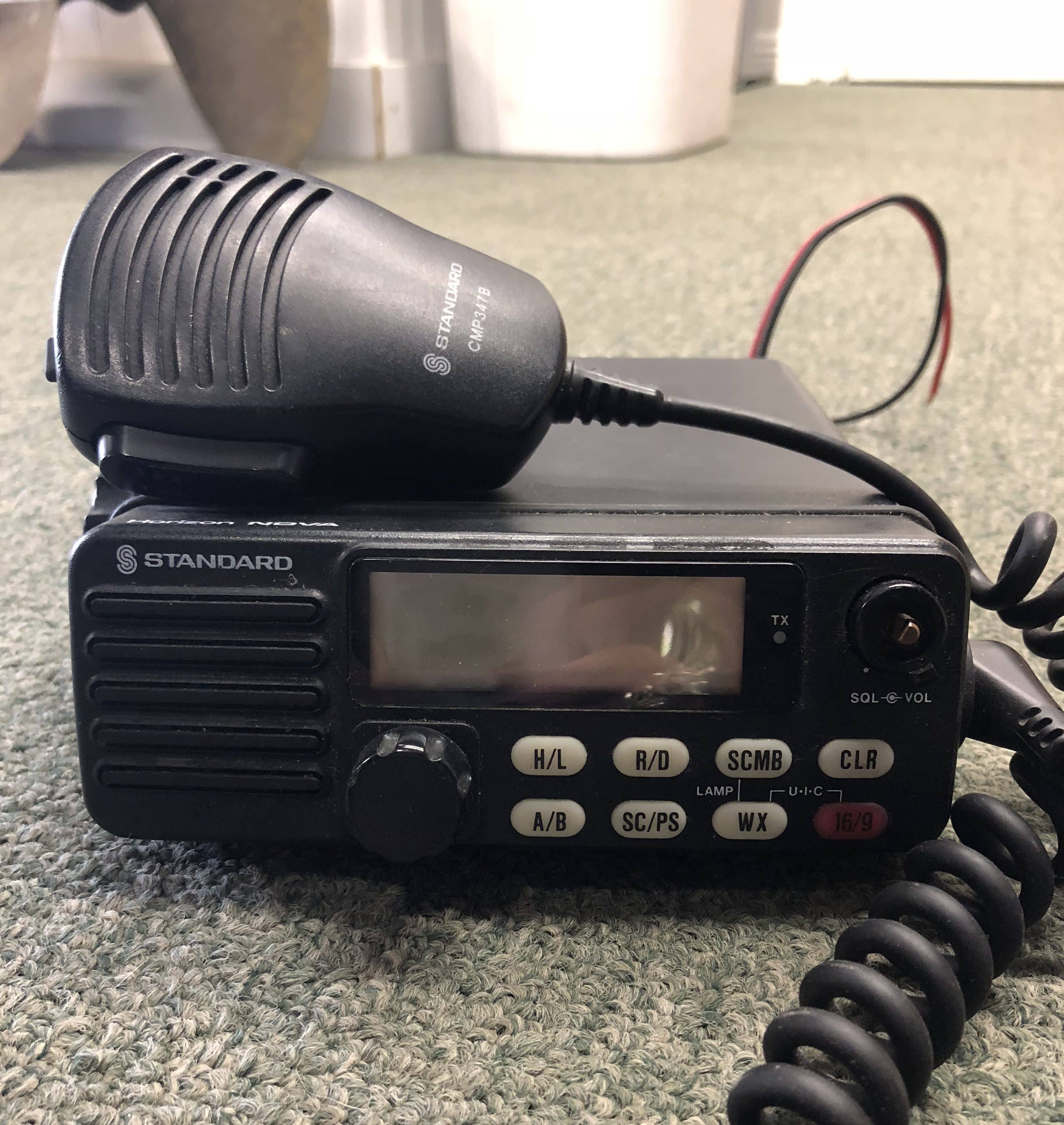 Standard Horizon NOVA VHF Radio